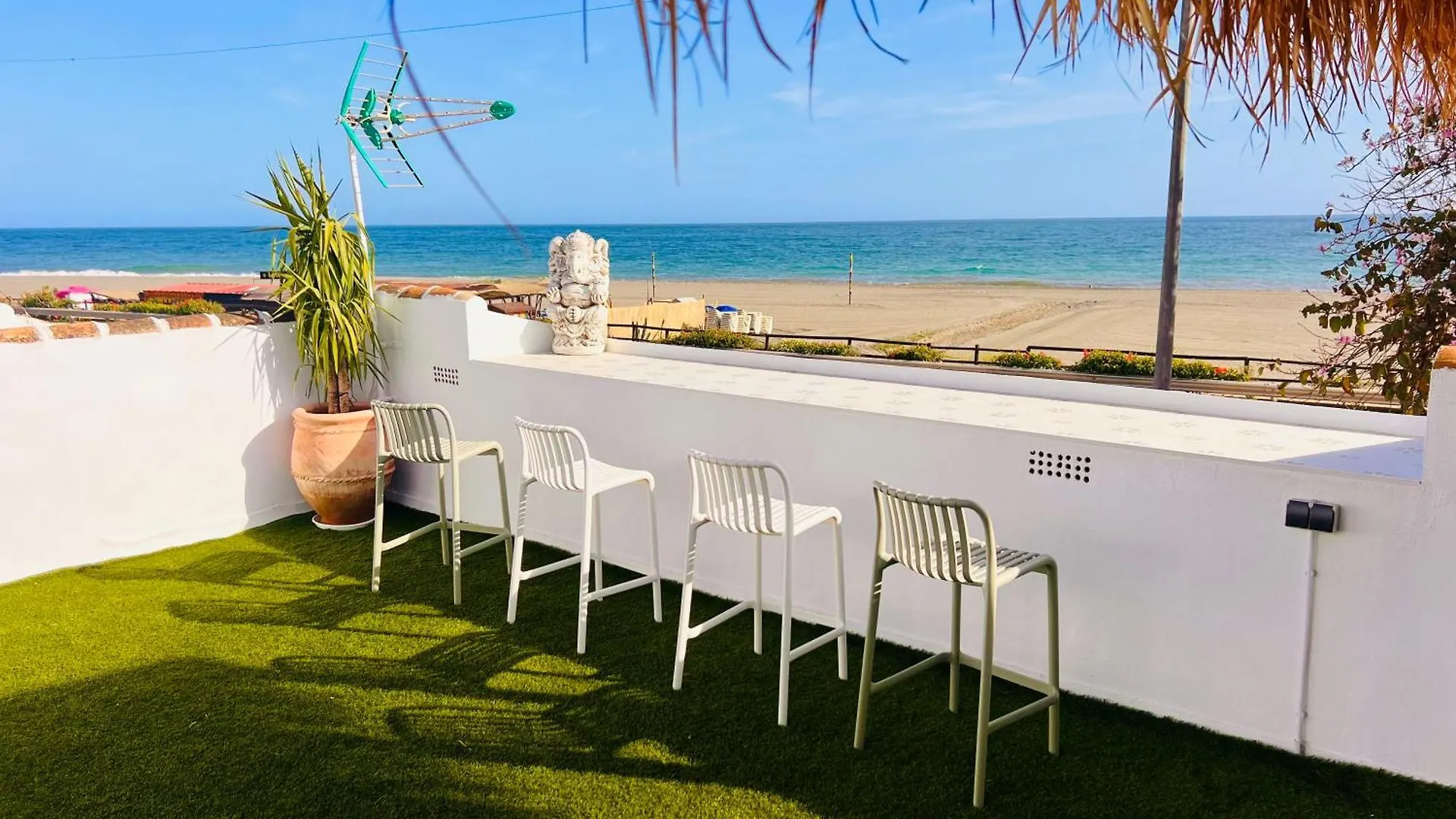 펜션 Casa Bali Beach 벨레즈 말라가